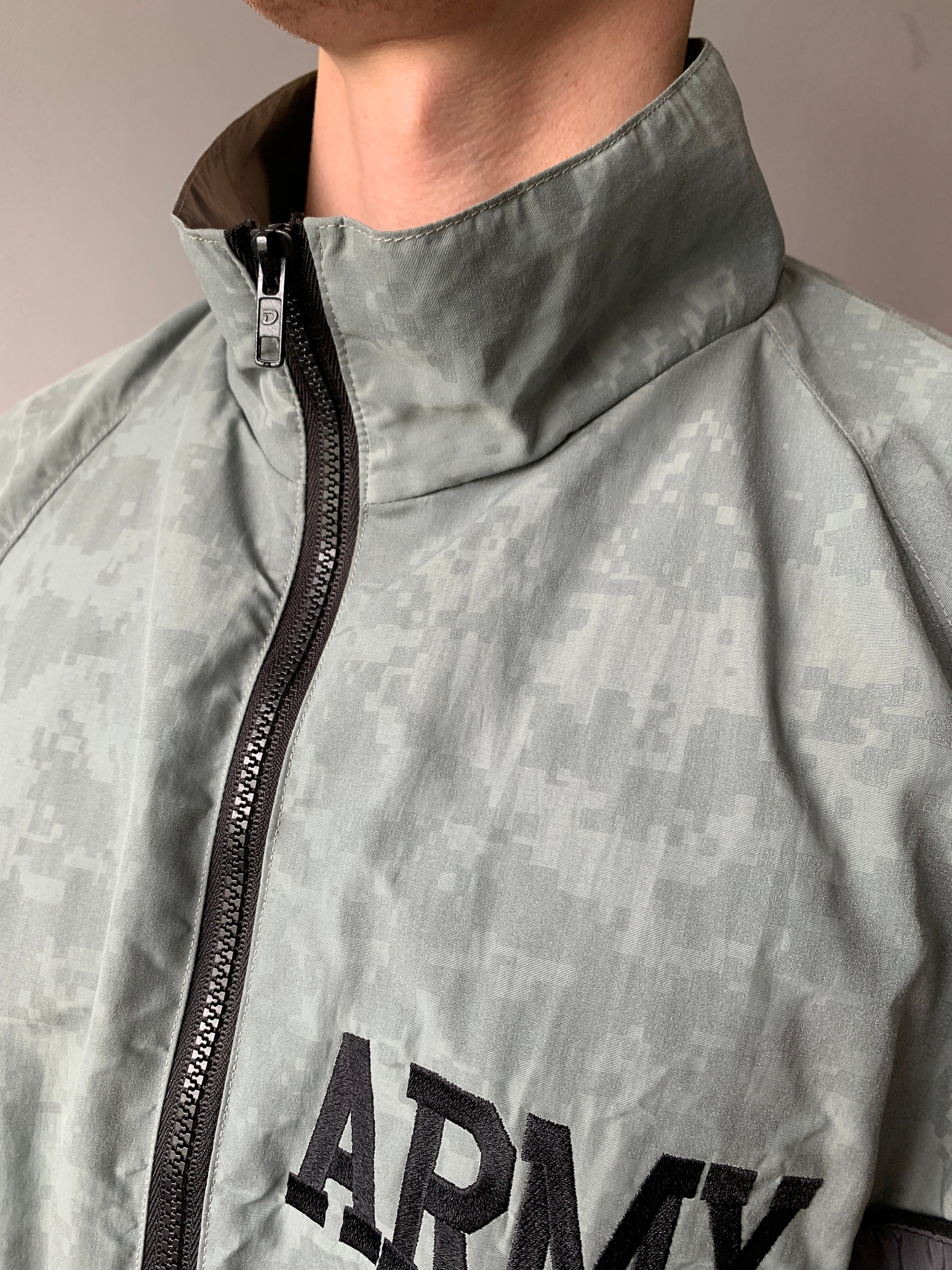 【IONSEOUL】IPFU army US windbreaker 4FM177 US Army IPFU PT Zip Jacket USGI Digital Reflective