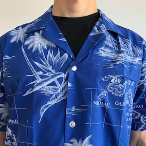 Hawaiian Shirt / Made In USA / Size M