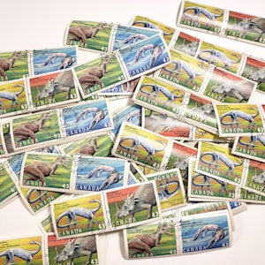 Timbres-poste vintage DINOSAURES, Alberta Canada, éphémères de scrapbooking, fournitures artistiques pour collage, journaux indésirables, utilisés, annulés, hors papier