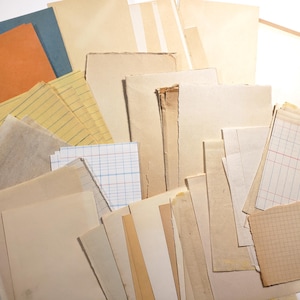 Vintage Blank Old Paper Scraps, notepaper, 20 pieces, ephemera, collage art supplies, junk journals, scrapbooking supplies, vintage paper