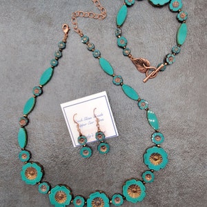3 piece Czech Glass Floral Jewelry Set: Turquoise Green Necklace, Bracelet & Earrings