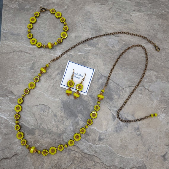 3 piece Chartreuse & Bronze Czech Glass Flower Necklace Set:  Floral Jewelry