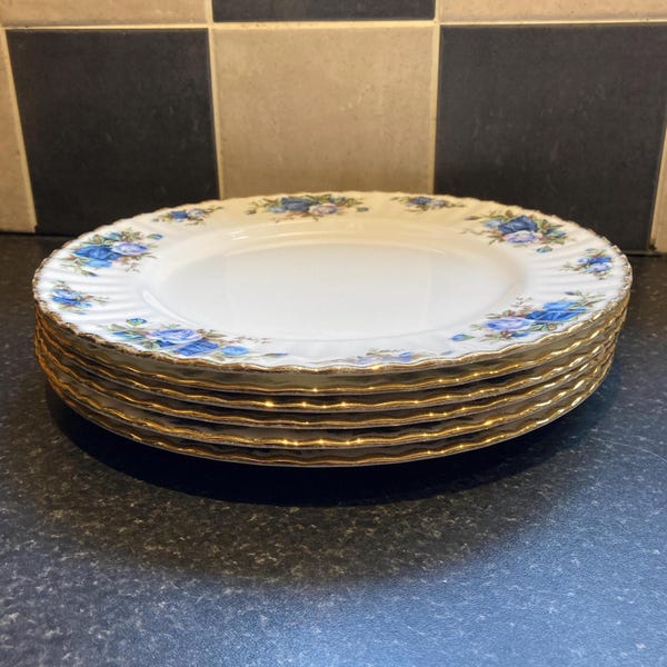 Classic Royal Albert Moonlight Rose dinner plate