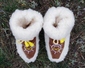 Christmas Brown Baby Slippers with Sole, Kid's Home Sheep's Wool Boots Slippers, Chuni, New Year Gift for Children