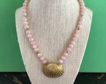 Medium gold painted shell with blush pink faceted beads