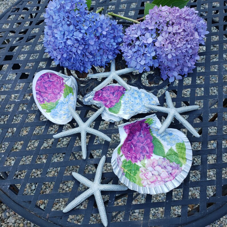 scallop OR oyster Hydrangea pattern decoupaged silver gilded shell in CHOICE of Atlantic surf clam