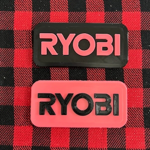 Logotipo rosa de RYOBI Cartel de plástico