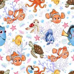 Può includere: Un motivo senza cuciture con varie creature marine dei cartoni animati, tra cui pesci pagliaccio, tartarughe e polpi, su uno sfondo bianco con coralli e bolle. Il design utilizza colori come arancione, blu e rosa.