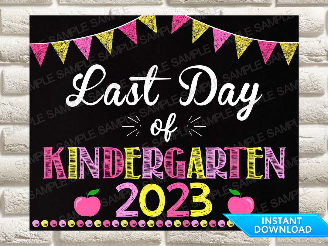 Kindergarten Graduation Sign Printable Kindergarten Graduate - Etsy