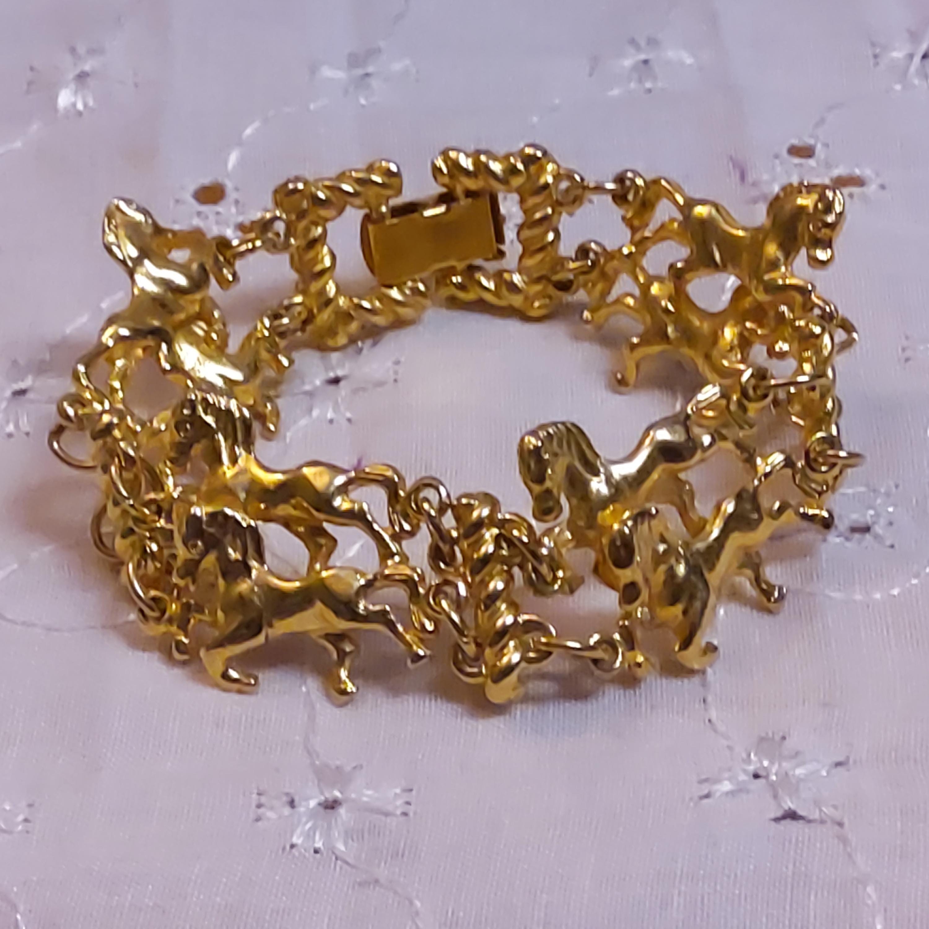 Goldtone HORSE Link Bracelet. No Maker's Mark Found. - Etsy Goldtone HORSE Link Bracelet. No Maker's Mark Found. - Etsy