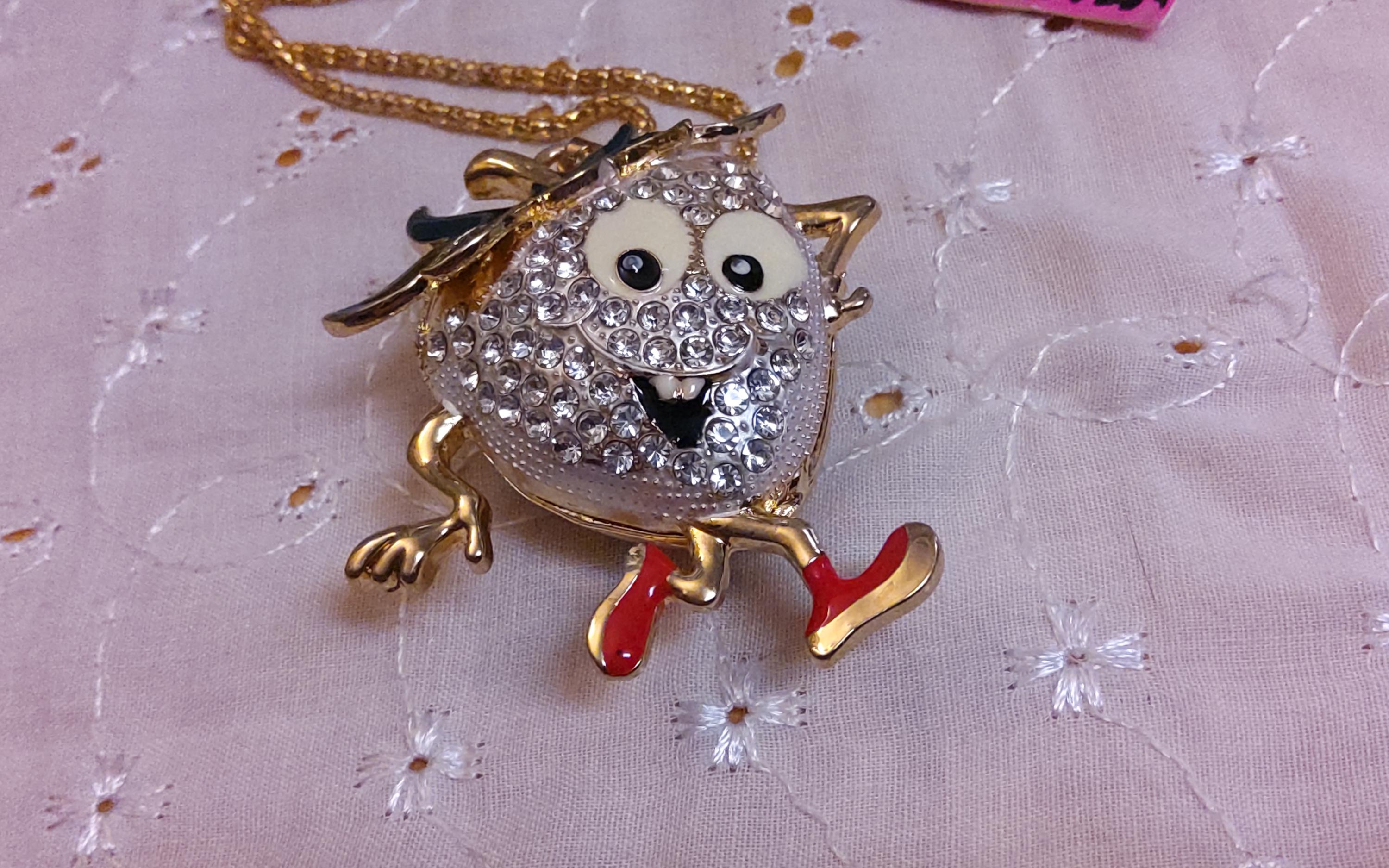 BETSEY JOHNSON Bedazzled Strawberry Pendant on a Goldtone 