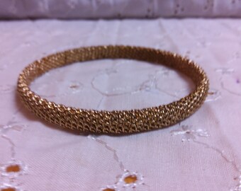 Goldtone Mesh Bangle Bracelet. No Maker's Mark Found. - Etsy Goldtone Mesh Bangle Bracelet. No Maker's Mark Found. - Etsy
