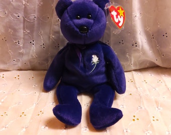 TY Beanie Baby &quot;Princess&quot; the Bear that honors Princess Diana. New, never played with. Stored smoke free.All tags in place. Vintage 1997.