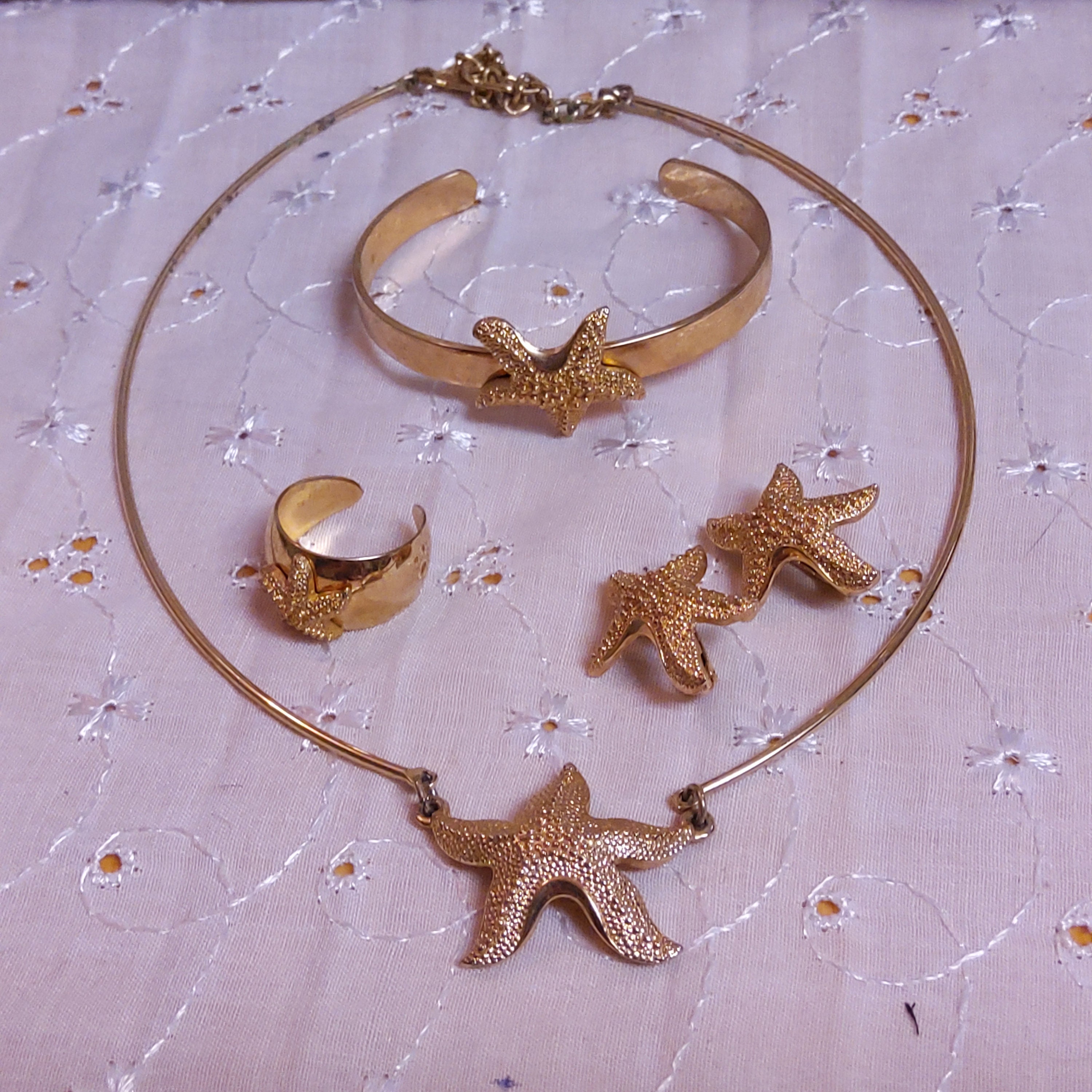 ☆関税込☆VINTAGE HOLLYWOOD★Sweetie Star String Necklace★ Sb8f2acfdaed745139076a4a2f3c93