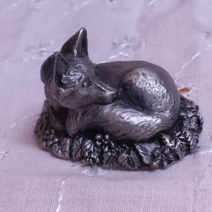 FRANKLIN MINT The Woodland Animals "The Fox" Fine Pewter Sculptures with Certificate of Authenticity. Vintage, Dated 1981.
