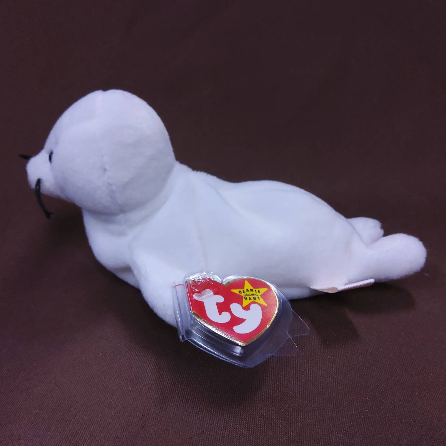 TY Beanie Baby Seamore the White Seal. New never played with