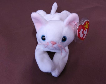 TY Beanie Baby &quot;Flip&quot; the White Cat. New, never played with. Stored in a smoke free home. All tags in place. Vintage dated 1993.