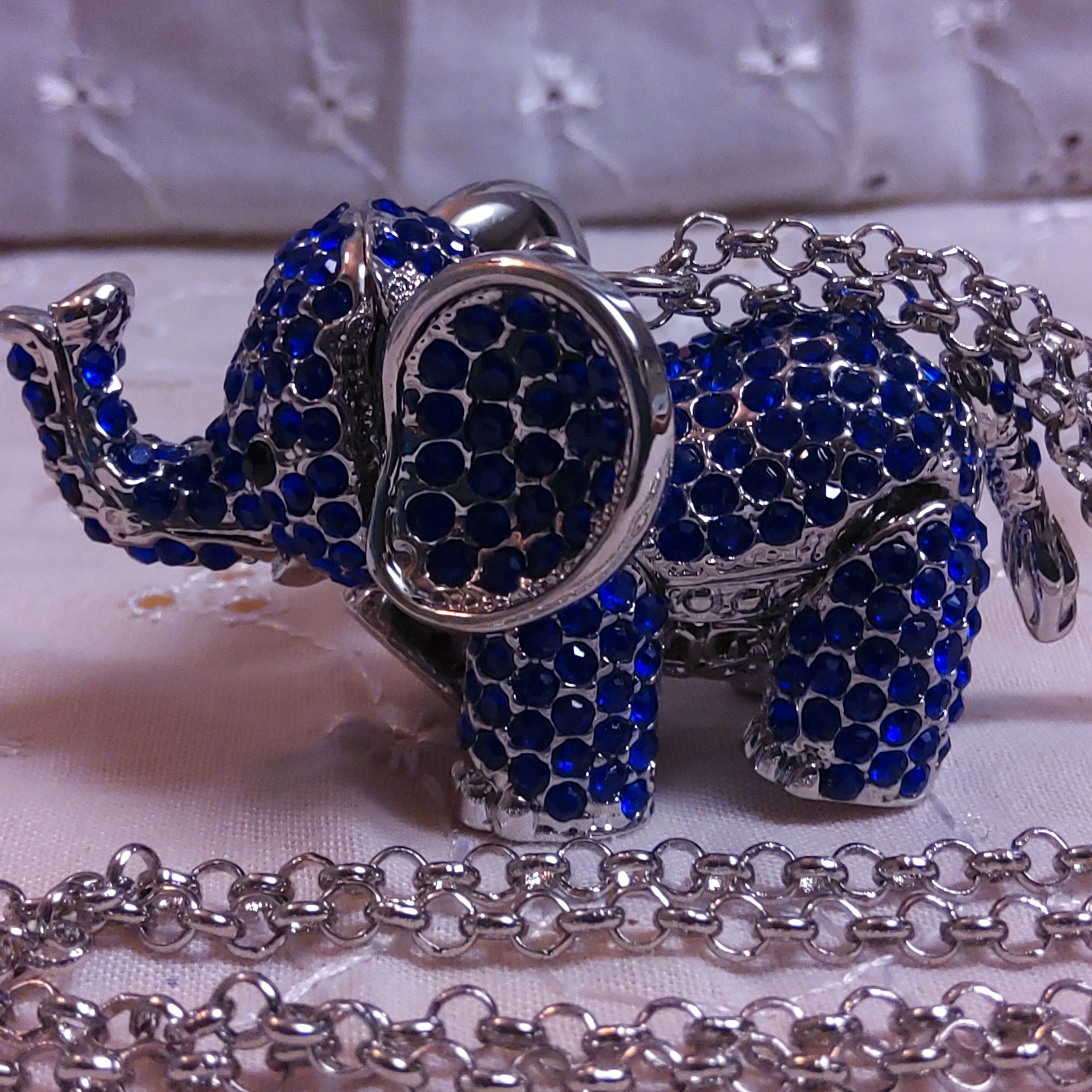◆BLUE ELEPHANT◆ DILLAC crystal 2395556 DILLAC crystal - BLUE ELEPHANT