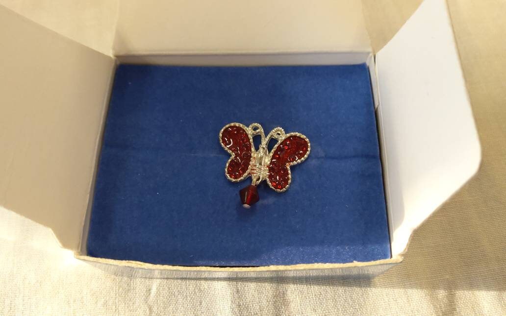 Vintage c1900 Garnet Butterfly Pin / Erie Basin