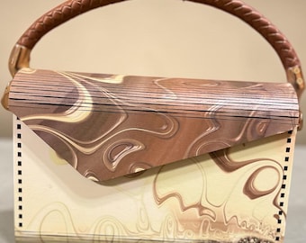 Mini bolso/cartera de madera estampada hecha a mano/interior de cuero /
