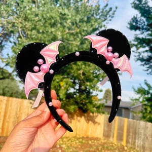 Pink Bat Minnie Ears, Spooky Cute Pink Bat Ears, Halloween Minnie Ears, Minnie Ears, Bat Halloween Ears, Goth Minnie Ears, Pearl Minnie Ears