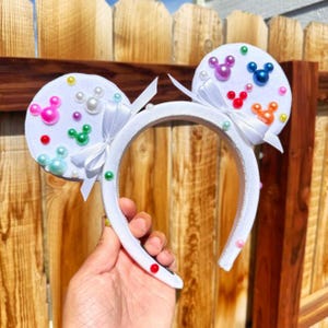 Rainbow Pearl Minnie Ear, Cute Coquette Mickey Mouse Ear, Minnie Ears, Mickey Ear, Pearl Disney Ears, Velvet Mouse Ears, Mickey Ear Headband
