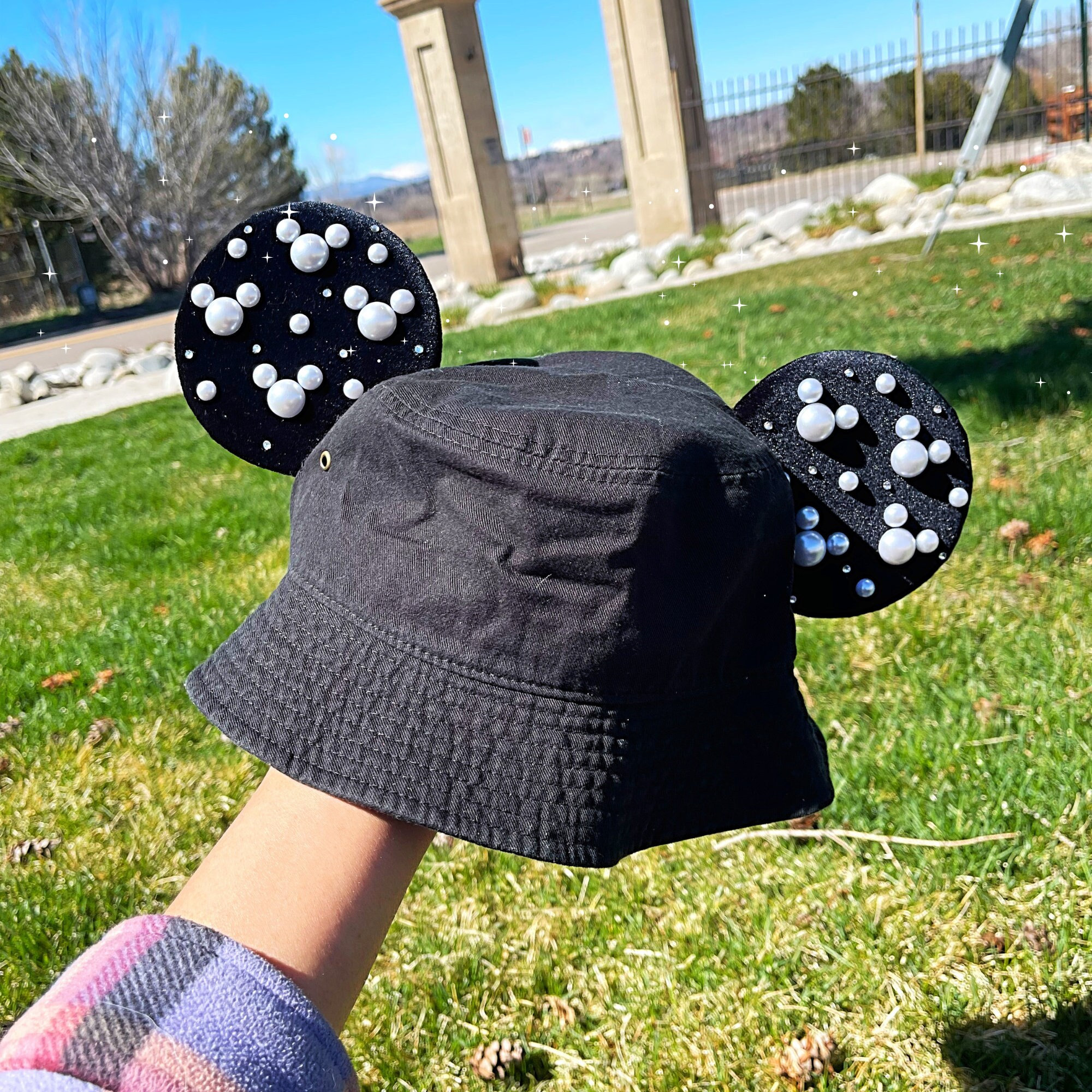 Pearl Mickey Bucket Hat, Disney Bucket Hat, Disney Hat  display picture 1