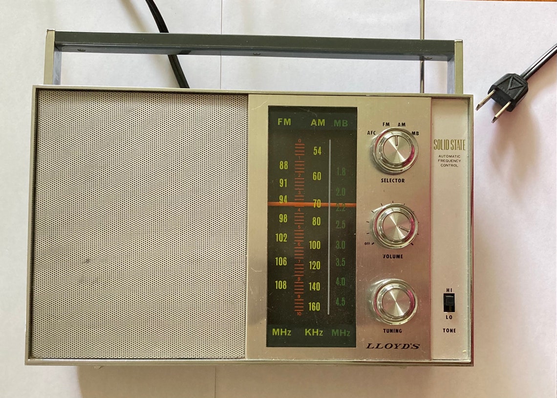 Lloyds Model 8N50A Multiband Portable Transistor Radio VG | Etsy