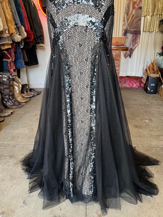 Caché Black Sequin and Lace Gown - image 4