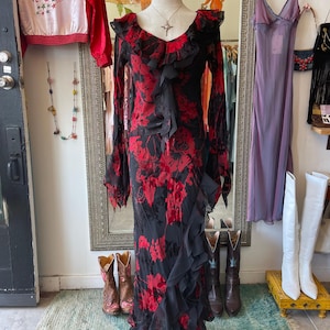 simply silk dresses and jackets Multi-Colored Chanderi Silk Jacket Set by Simply Kitsch at Pernia's Pop Up Shop 2026