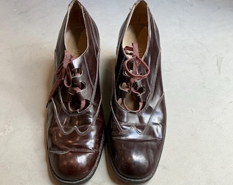 2000s Gucci Tom Ford Era GG Canvas Sneakers | Black Leather Y2K