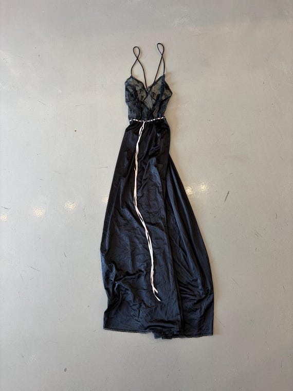 1960's 'La Femme de Vanity Fair' Black Satin Lace Pink-Ribbon Maxi Dress
