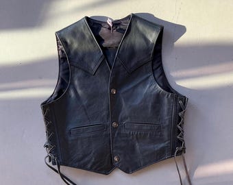 80s Vintage Leather Vest – Black Button-up, Size M – Grunge & Y2K