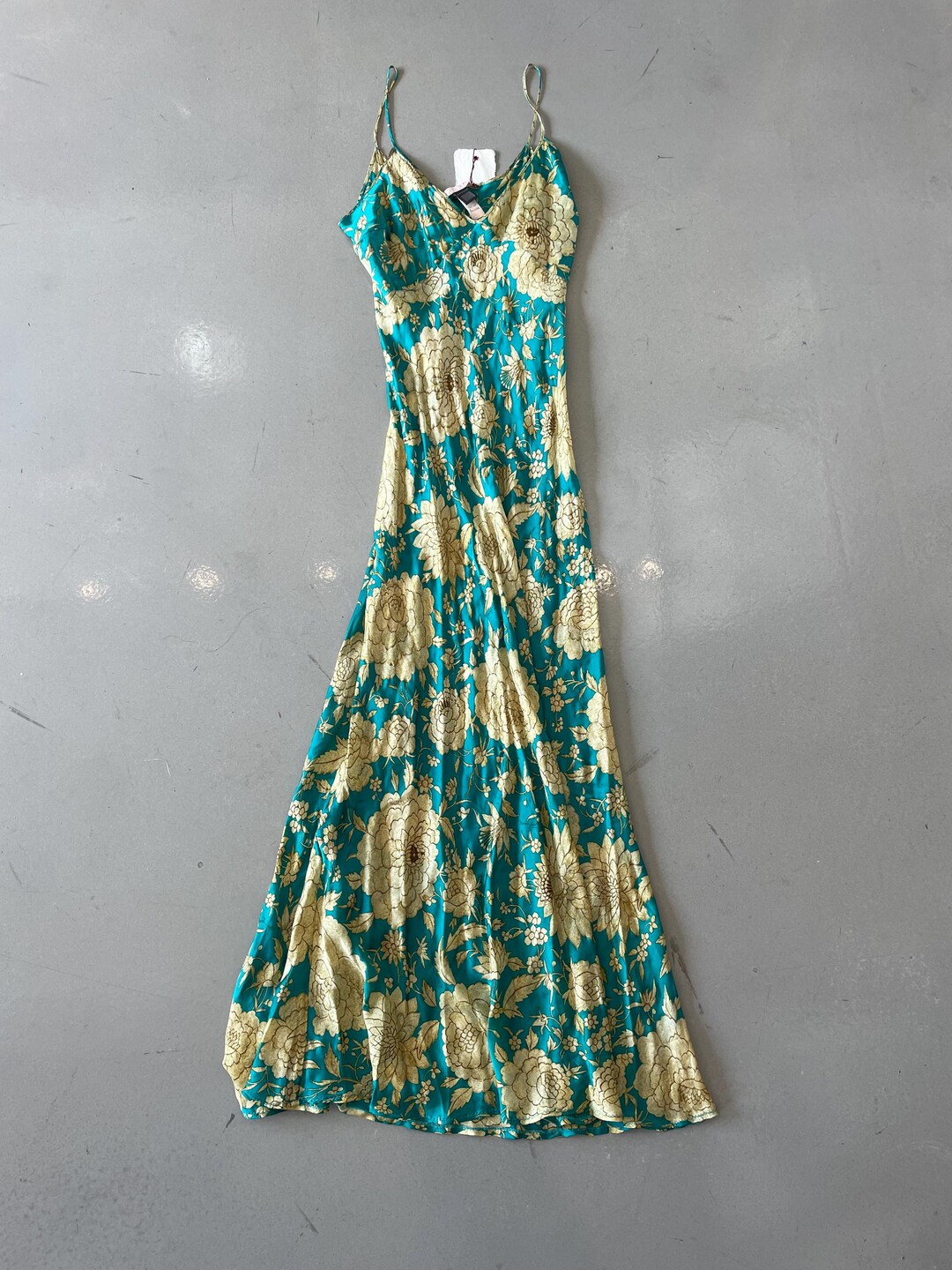 cavalli long dresses Roberto Cavalli S/S 2003 Chinoiserie Print Silk Train Maxi Evening Dress  Gown