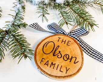 Wood Slice Custom Family Name Christmas Decoration