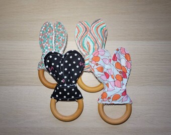 Shower beads Baby crib arm mobile Jewelry Macrame Pendant connector Teething Circle napkin 3 inches Beeswax Maple Hardwood Rings