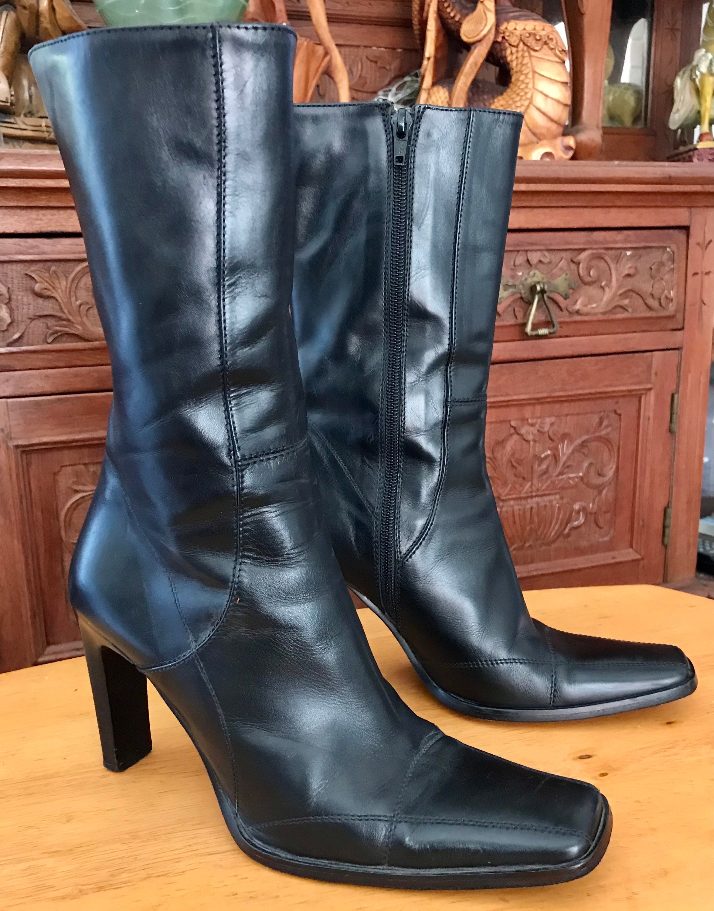 charles david stretch boots