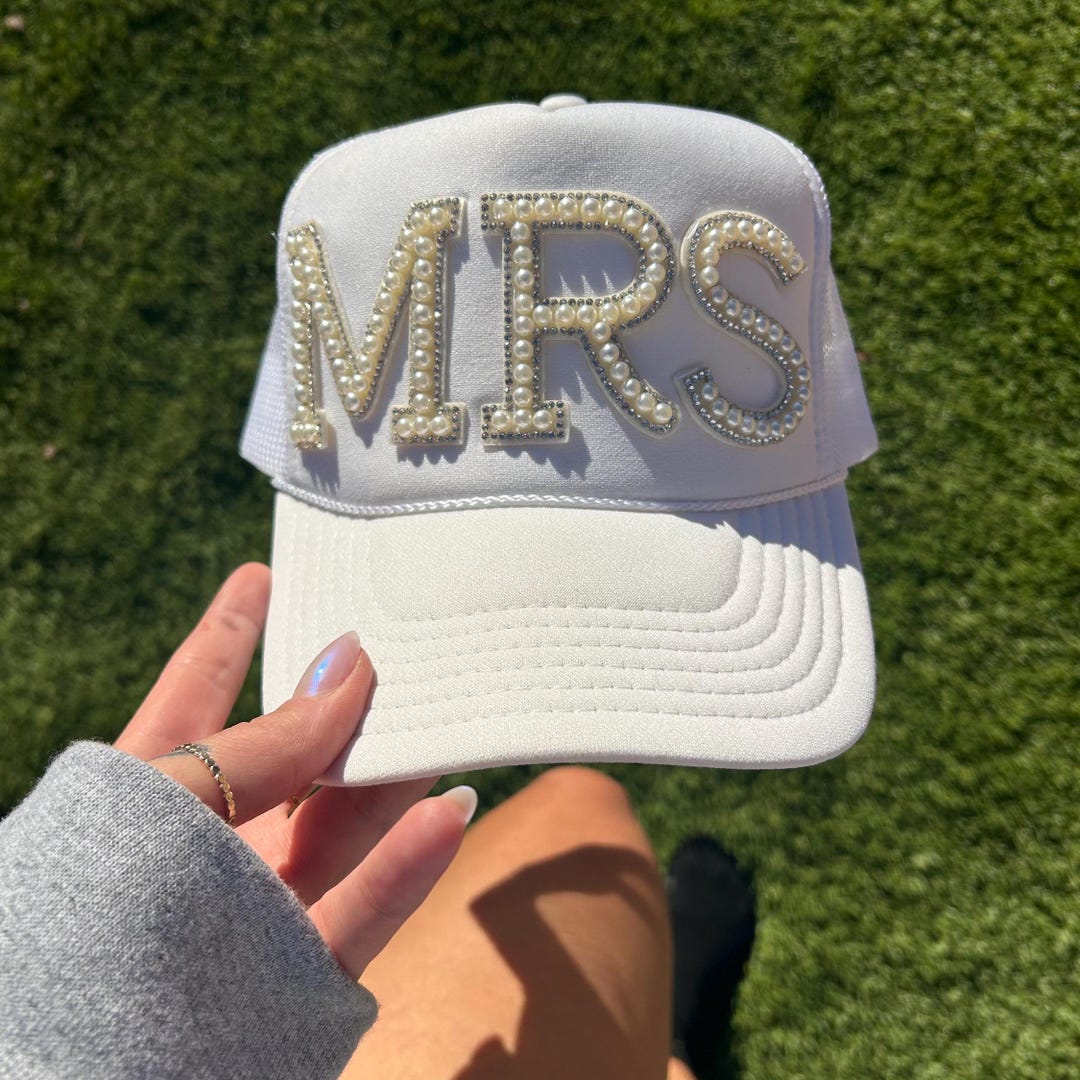 Mrs Trucker Hat, White Bride Trucker, Wedding Gift for Her  display picture 1