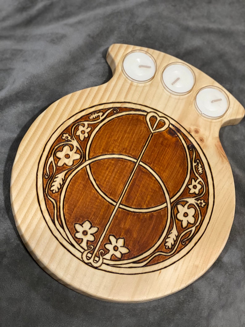 Avalon\u2019s Chalice Well 3 tea light candle holder