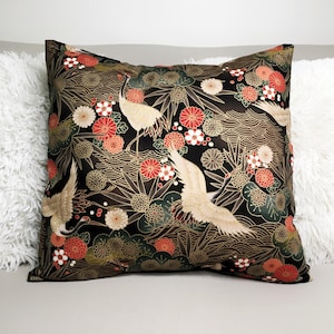 Japanese Crane Cushion Cover - Japanese Kimono Pillow Cover, Japanese Throw Pillowcase, Japanese Gifts, Japanese Pillowcase, Japanese Cusion