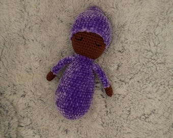 Primera muñeca del bebé, muñeca del trapo personalizado, regalo de la ducha del bebé, regalo neutral del género, regalo del niño pequeño, muñeca suave del bebé, muñeca de la piel oscura, muñeca afroamericana