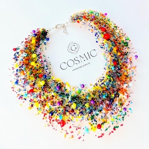 Collar multicolor arcoíris, joyería llamativa de capas, collar de regalo de ganchillo multicolor