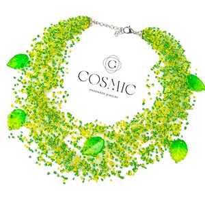 Handmade Green Beaded Necklace: Czech Glass Leaf Choker