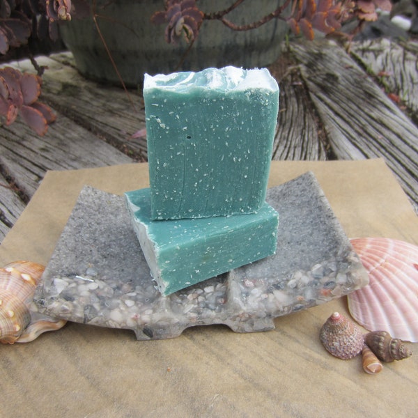 Green Goddess - NZ Avocado Oil, Tea Tree Essential Oil & Desiccated Coconut Cold Pressed Body Soap