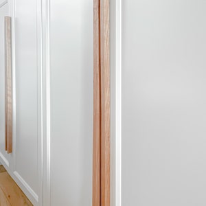 Minimalist oak wood handles, 15-30cm, Ikea upgrade.