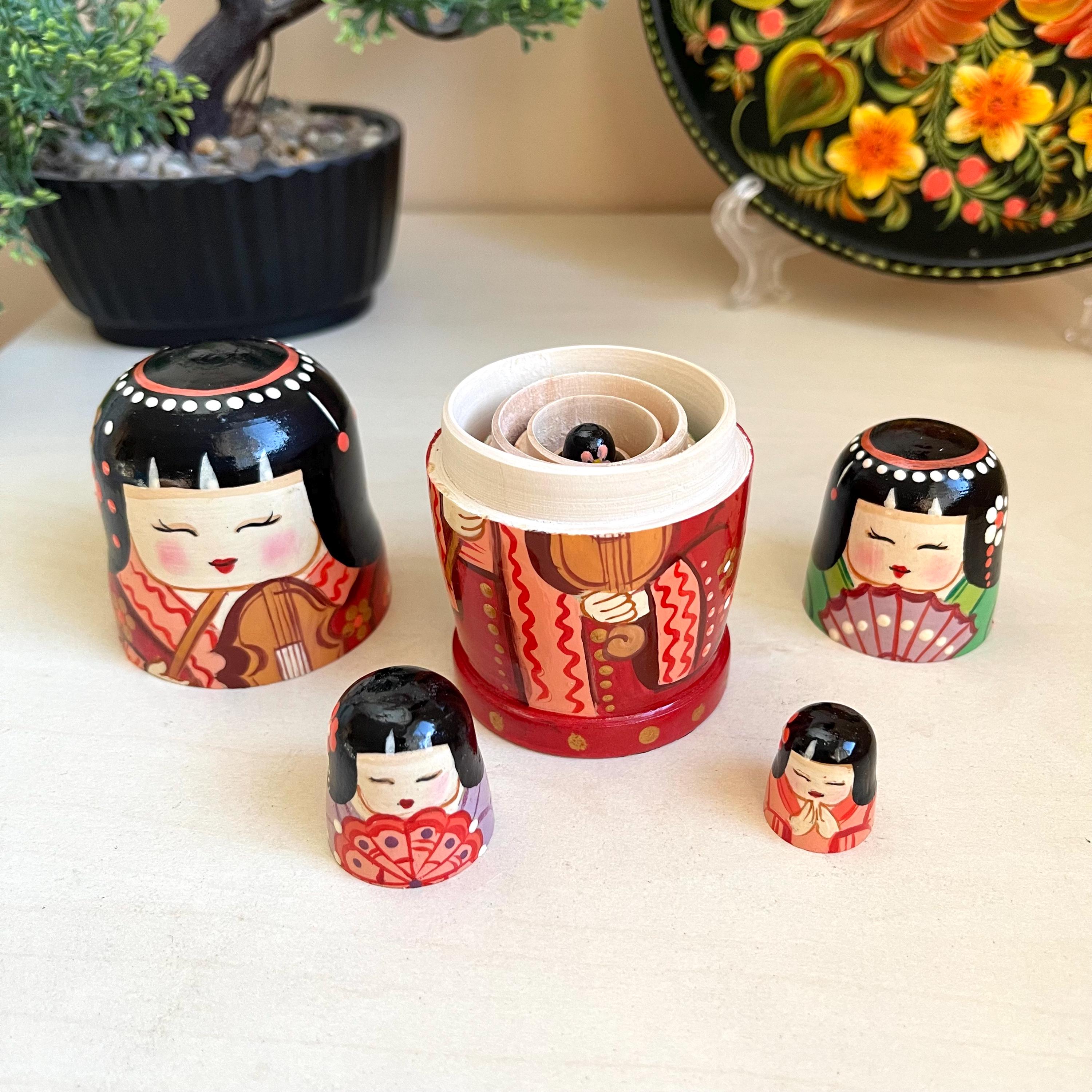 Asian Girls With Violin Nesting Doll 5pcs, Ukrainian Art