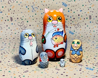 Nesting Doll Happy Fisher Cat 5 pcs, Matryoshka Doll 11 cm/4.4'', Cats Room Decor, Eco Friendly Wooden Doll, Personalised Gift for Kids
