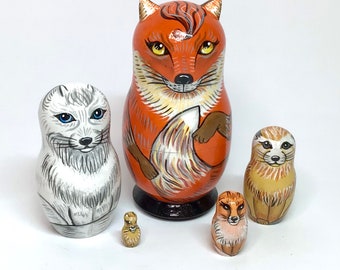 Foxes Nesting Doll 5 pcs 4,4”, Art Matryoshka, Easter Gift, Kids Room Decor, Zoo Animals Montessori, Personalized Gift, Wooden Fox Family