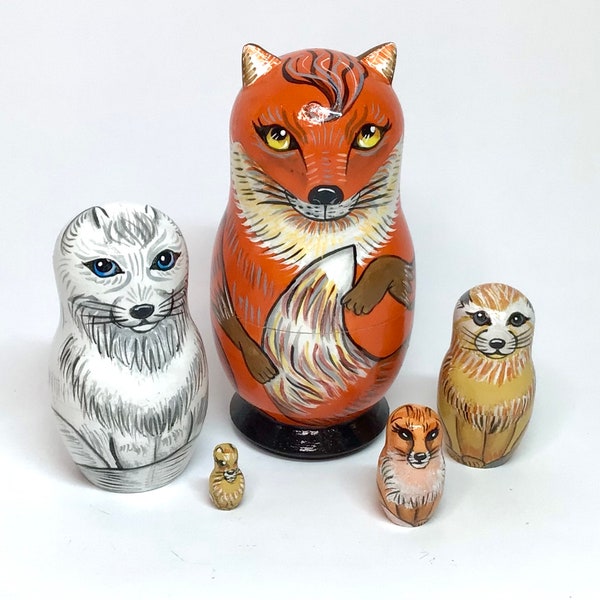 Foxes Nesting Doll 5 pcs 4,4”, Art Matryoshka, Easter Gift, Kids Room Decor, Zoo Animals Montessori, Personalized Gift, Wooden Fox Family