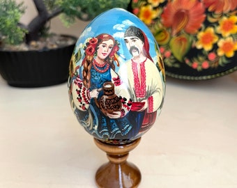 Ukrainian Couple with Jug Art Wooden Egg, Collectible Miniature Hand Painted Home Decor, Easter Birthday Wedding Personalized Gift, Folk Art